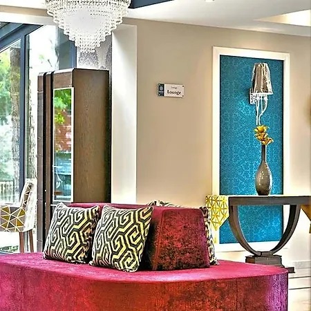 Hotel Boutique Divina *